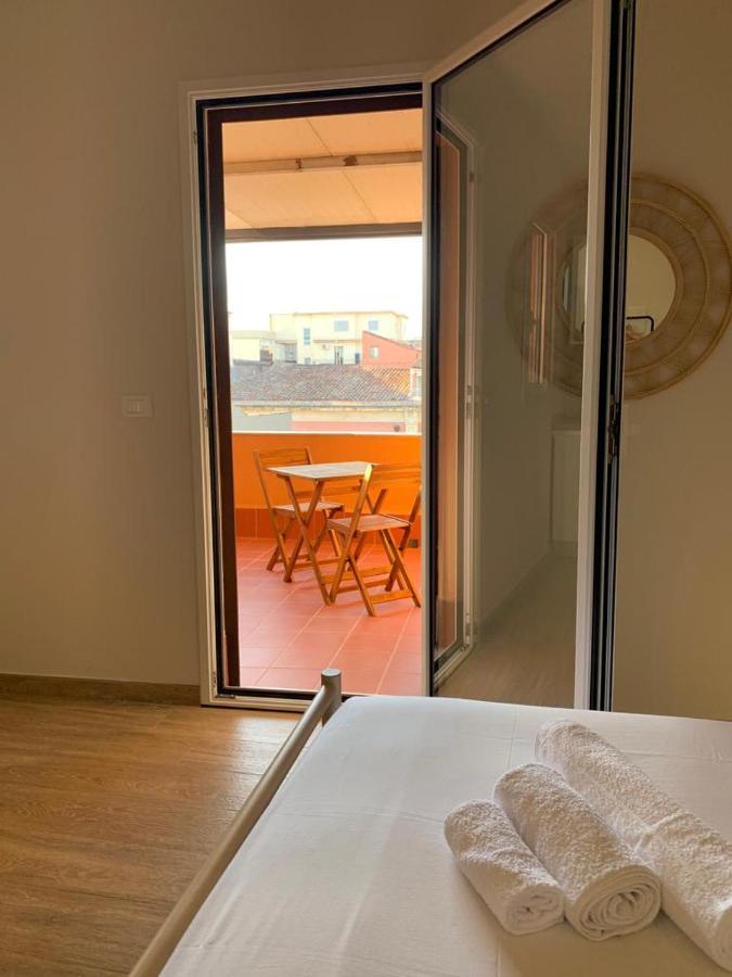 Donna Luisa-Catania Charming Apartment ภายนอก รูปภาพ