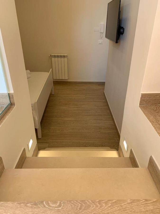 Donna Luisa-Catania Charming Apartment ภายนอก รูปภาพ