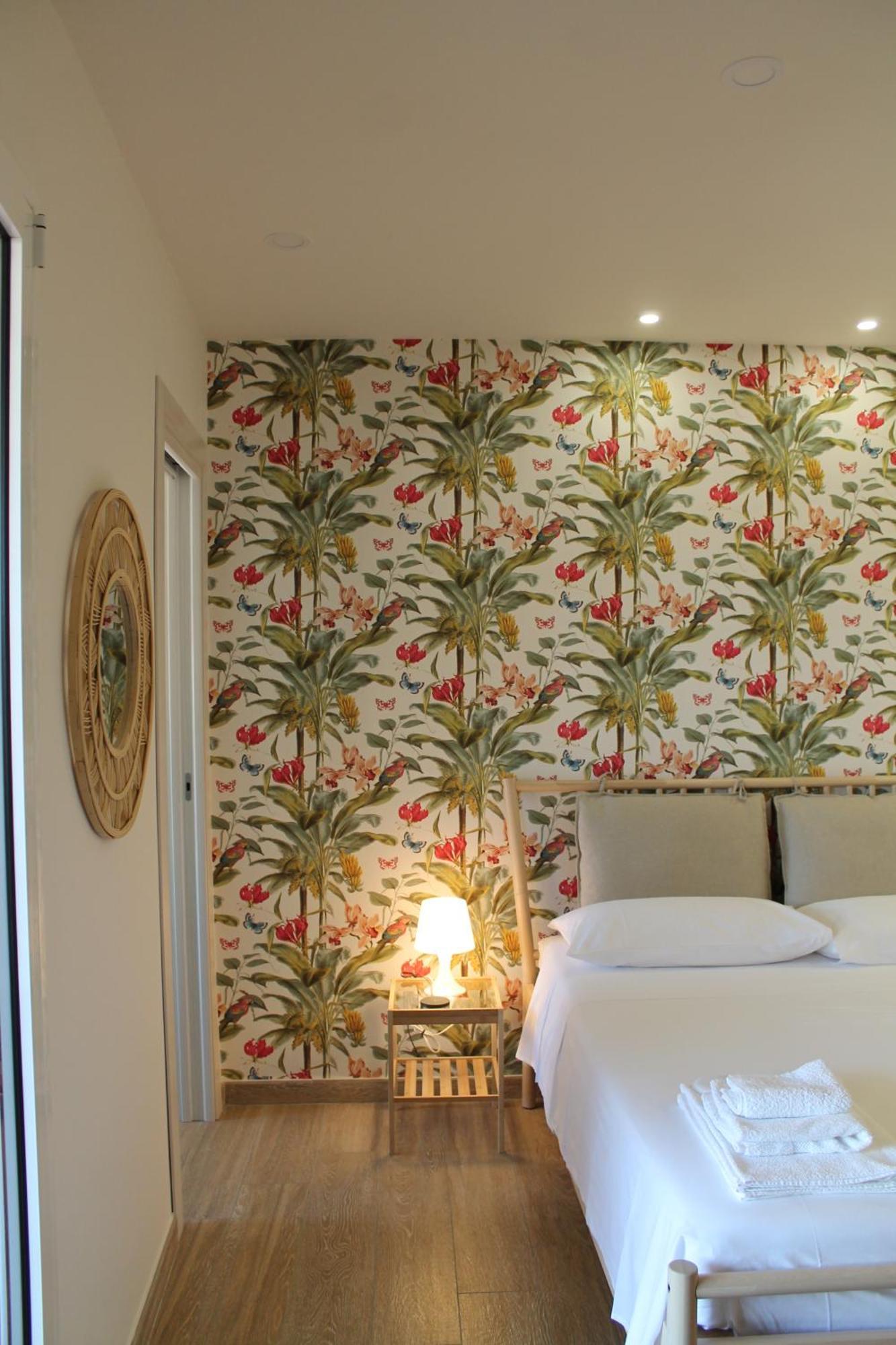 Donna Luisa-Catania Charming Apartment ภายนอก รูปภาพ
