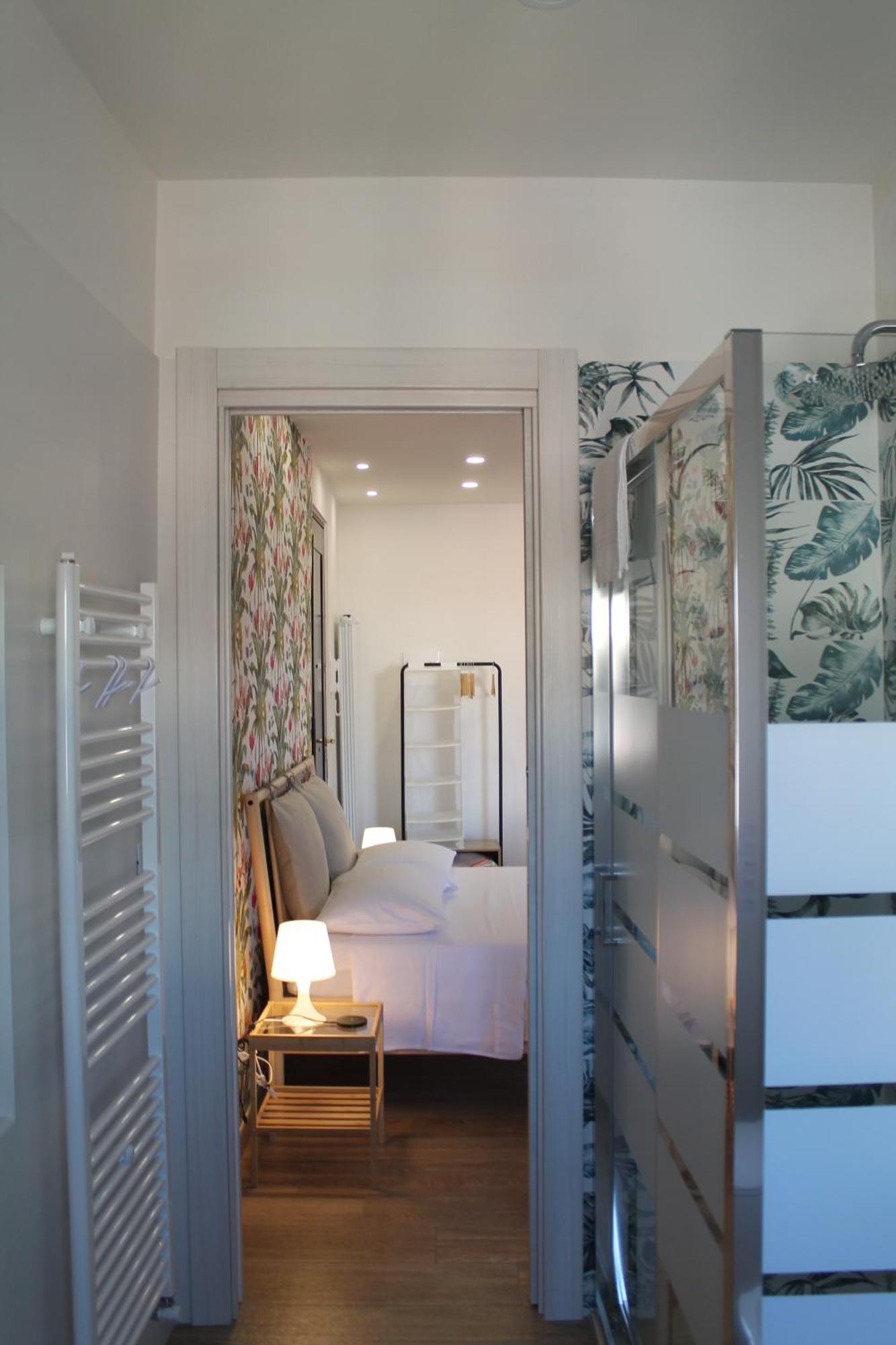 Donna Luisa-Catania Charming Apartment ภายนอก รูปภาพ